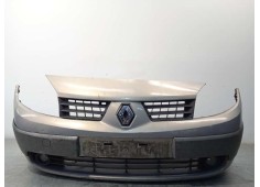 Recambio de paragolpes delantero para renault scenic ii 1.9 dci diesel referencia OEM IAM 620225303R  