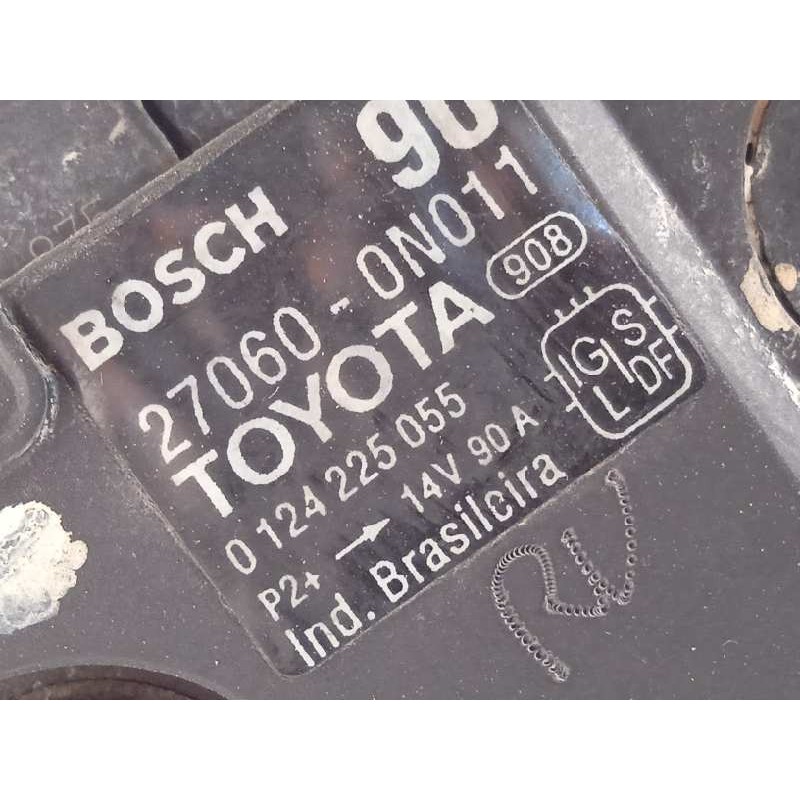 Recambio de alternador para toyota yaris (ksp9/scp9/nlp9) básico referencia OEM IAM 270600N011  0124225055