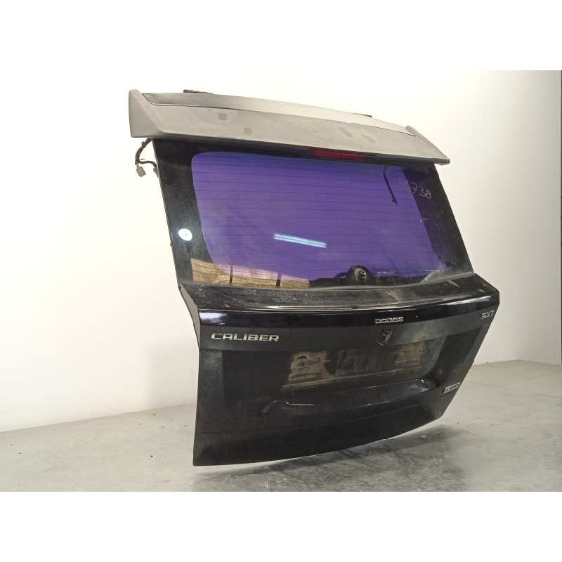 Recambio de porton trasero para dodge caliber sxt referencia OEM IAM 5074523AC  