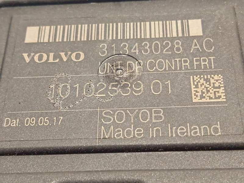 Recambio de centralita confort para volvo xc60 2.0 diesel cat referencia OEM IAM 31343028  