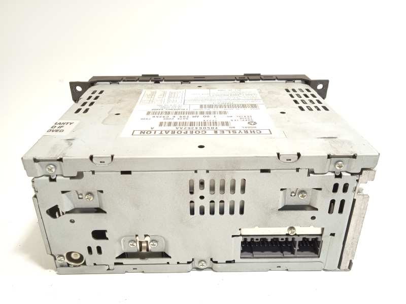 Recambio de sistema audio / radio cd para dodge caliber sxt referencia OEM IAM P05064362AA  