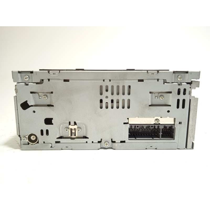 Recambio de sistema audio / radio cd para dodge caliber sxt referencia OEM IAM P05064362AA  