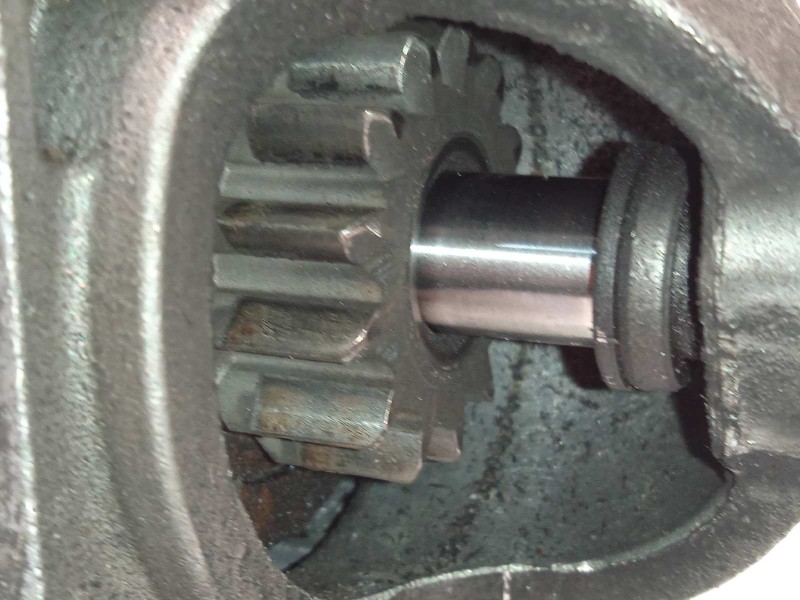 Recambio de motor arranque para renault kangoo profesional referencia OEM IAM 233006508R  RSM1411