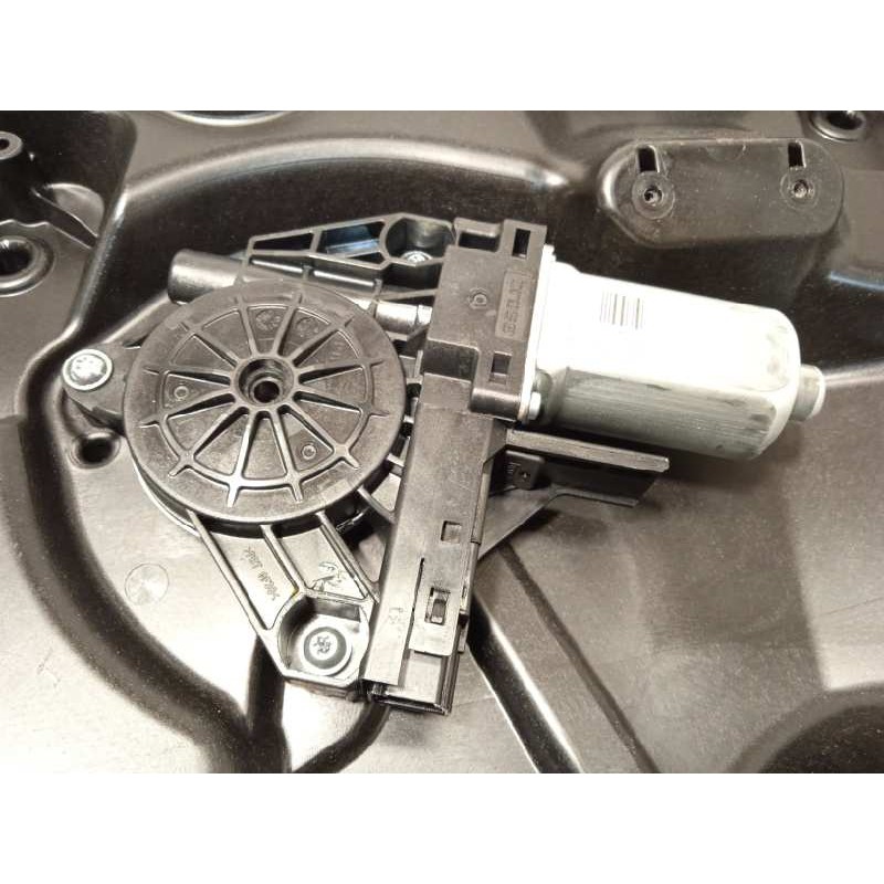 Recambio de elevalunas delantero derecho para volvo xc60 2.0 diesel cat referencia OEM IAM 30753328  