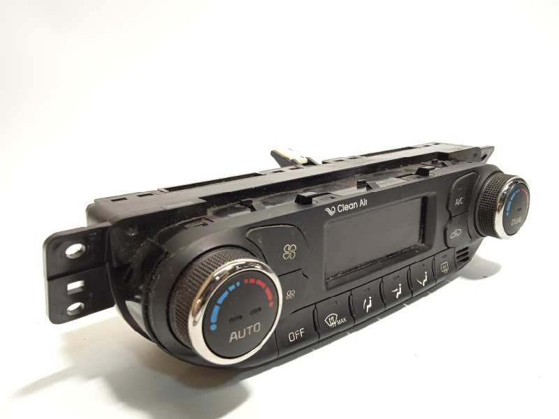 Recambio de mando climatizador para kia cee´d drive referencia OEM IAM 97250A2202  