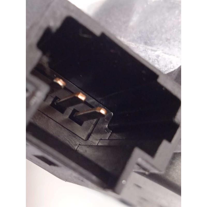 Recambio de motor limpia trasero para renault kangoo profesional referencia OEM IAM 8200431385  0390201827