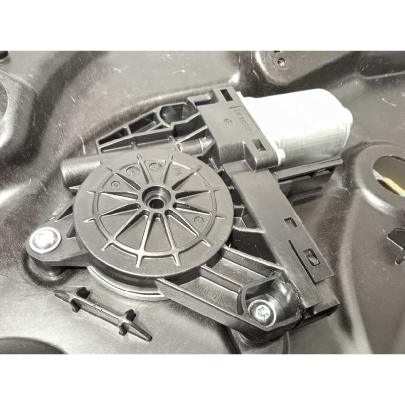 Recambio de elevalunas trasero izquierdo para volvo xc60 2.0 diesel cat referencia OEM IAM 30753329  