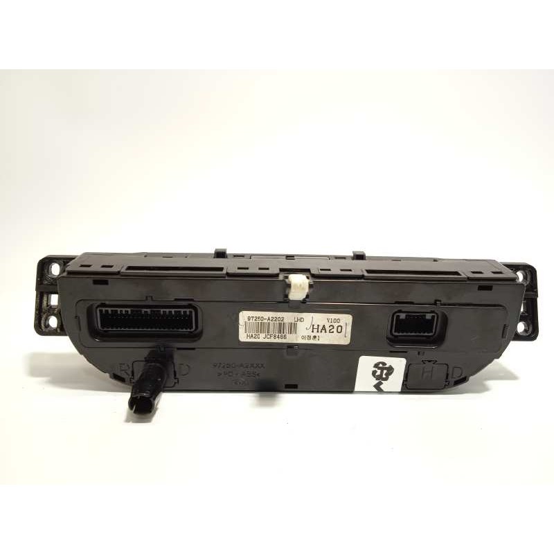 Recambio de mando climatizador para kia cee´d drive referencia OEM IAM 97250A2202  