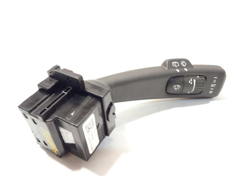 Recambio de mando limpia para volvo xc60 2.0 diesel cat referencia OEM IAM 31456042  