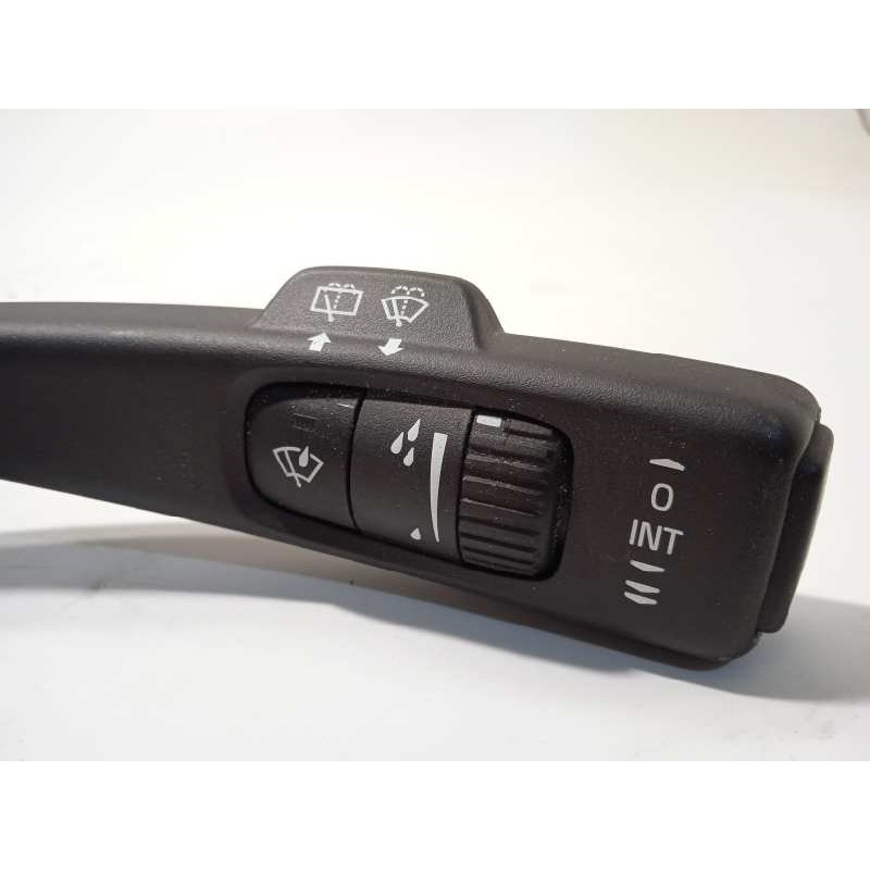 Recambio de mando limpia para volvo xc60 2.0 diesel cat referencia OEM IAM 31456042  