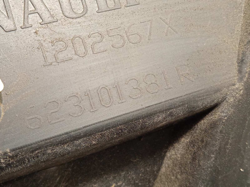 Recambio de rejilla delantera para renault kangoo profesional referencia OEM IAM 623101381R  623829154R