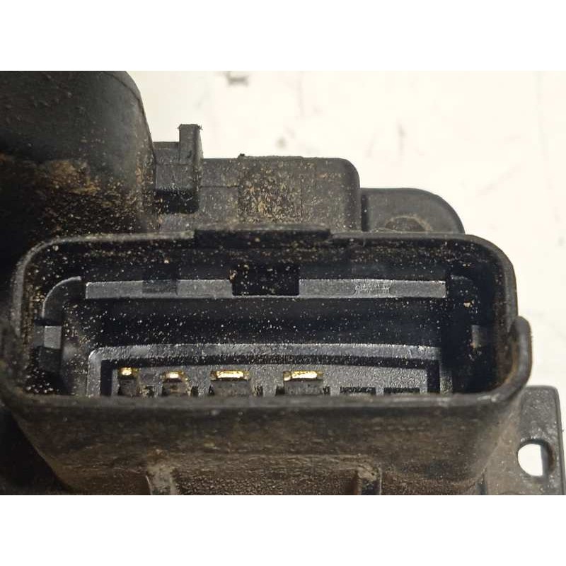 Recambio de cerradura puerta delantera derecha para hyundai ix55 style referencia OEM IAM 813203J040  