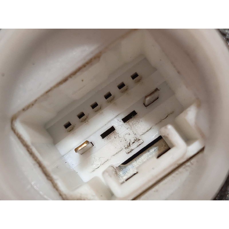 Recambio de cerradura puerta delantera derecha para citroën c1 city edition referencia OEM IAM B000961880  