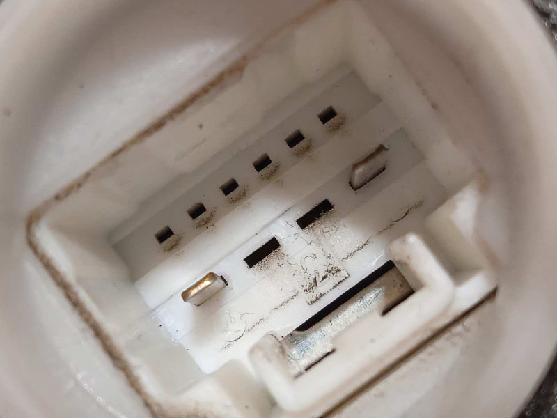 Recambio de cerradura puerta delantera derecha para citroën c1 city edition referencia OEM IAM B000961880  