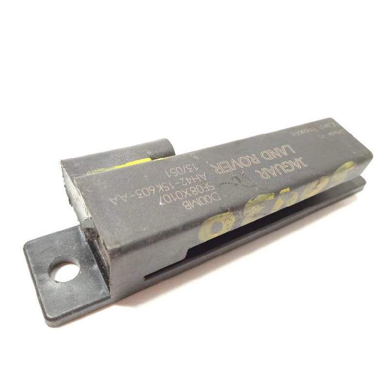 Recambio de antena para land rover range rover autobiography referencia OEM IAM AH4215K603AA  LR012709