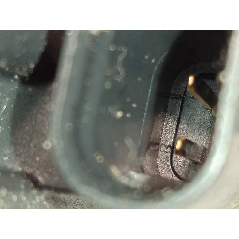 Recambio de antena para land rover range rover autobiography referencia OEM IAM AH4215K603AA  LR012709