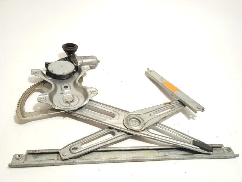 Recambio de elevalunas delantero derecho para toyota yaris (ksp9/scp9/nlp9) básico referencia OEM IAM 857100D100  