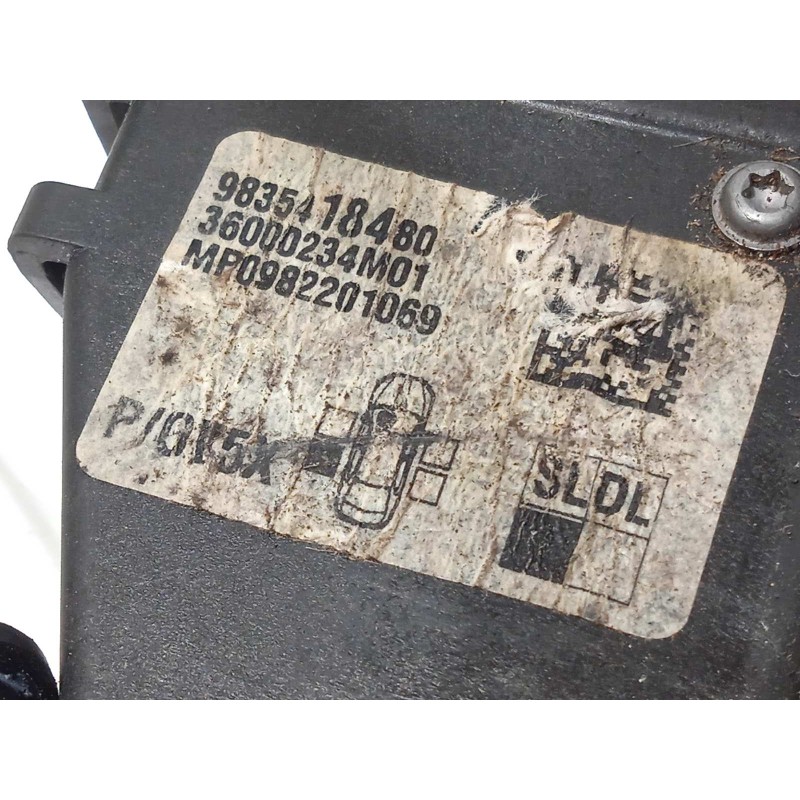 Recambio de cerradura puerta trasera izquierda para peugeot 308 1.6 allure hybrid referencia OEM IAM 9835418480  