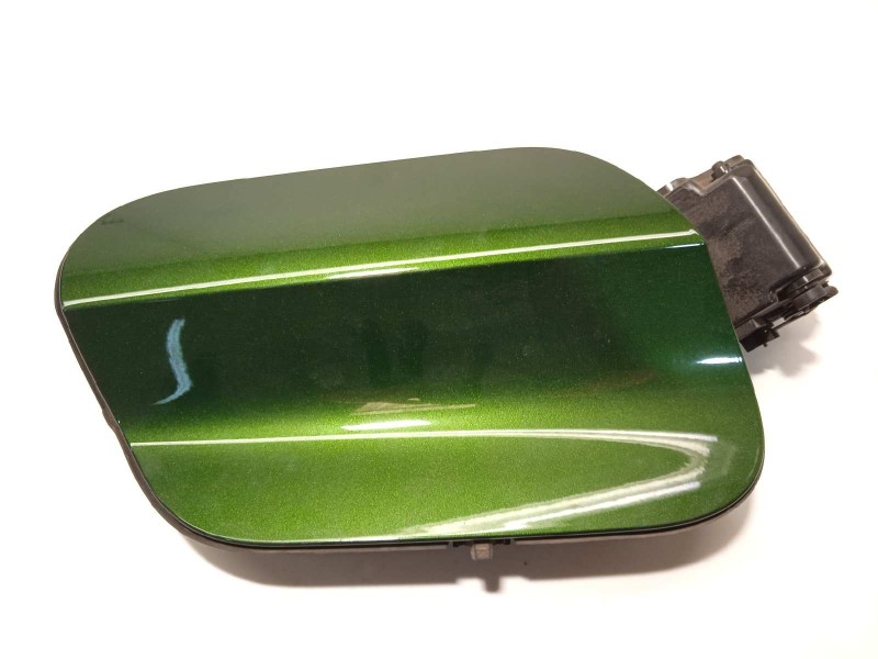 Recambio de tapa exterior combustible para peugeot 308 1.6 allure hybrid referencia OEM IAM 9835357380  