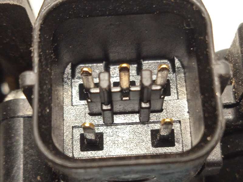 Recambio de cerradura puerta delantera derecha para mitsubishi outlander (cw0) 2.0 di-d cat referencia OEM IAM 5715A300  