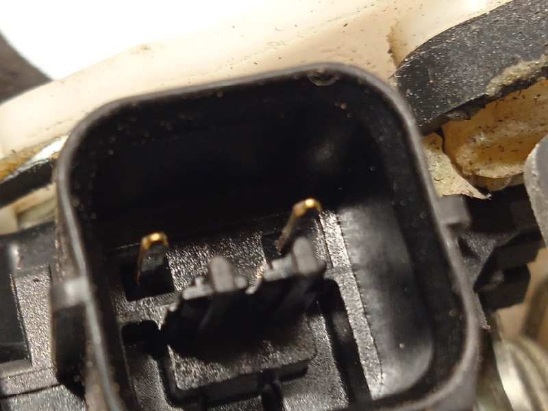 Recambio de cerradura puerta trasera derecha para mitsubishi outlander (cw0) 2.0 di-d cat referencia OEM IAM MN145876  