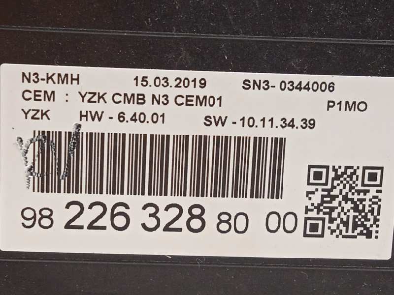 Recambio de cuadro instrumentos para opel crossland x 1.5 cdti dpf referencia OEM IAM 9822632880  9842123480