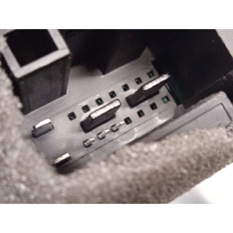 Recambio de elevalunas delantero derecho para volkswagen t6 transporter kombi referencia OEM IAM 7E0959802H  