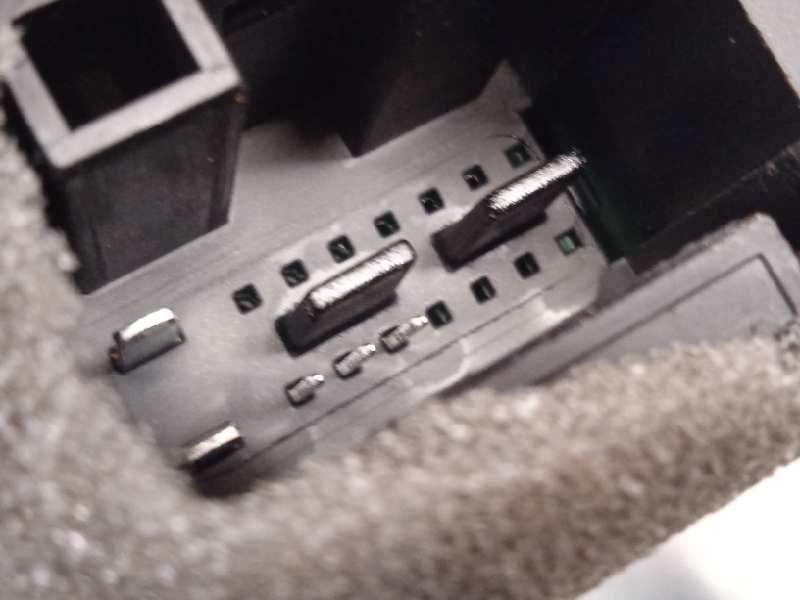 Recambio de elevalunas delantero derecho para volkswagen t6 transporter kombi referencia OEM IAM 7E0959802H  