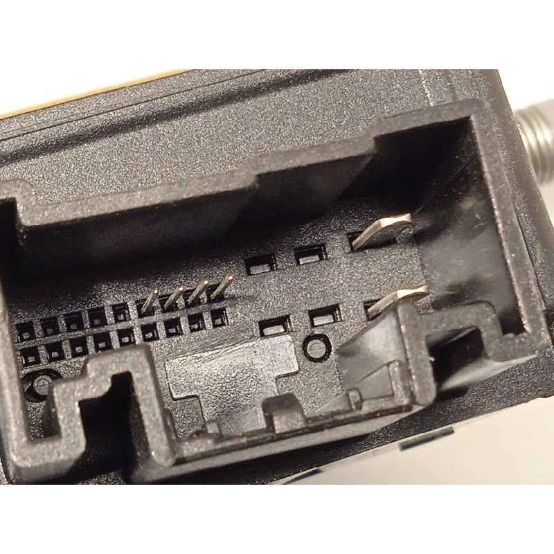 Recambio de elevalunas delantero derecho para skoda kamiq (nw4) ambition referencia OEM IAM 654837462  2Q1959406