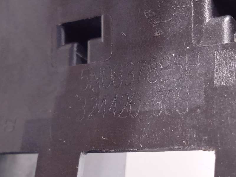 Recambio de maneta exterior delantera izquierda para skoda kamiq (nw4) ambition referencia OEM IAM 5N0837885H  