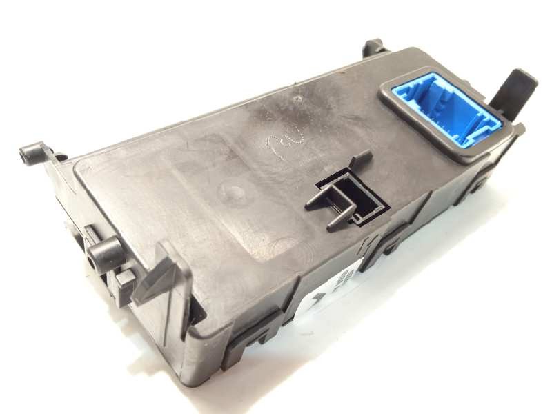 Recambio de centralita confort para citroën c4 lim. feel edition referencia OEM IAM 9687606680  