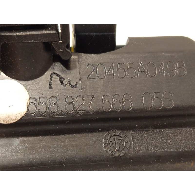 Recambio de maneta exterior porton para skoda kamiq (nw4) ambition referencia OEM IAM 658827566  