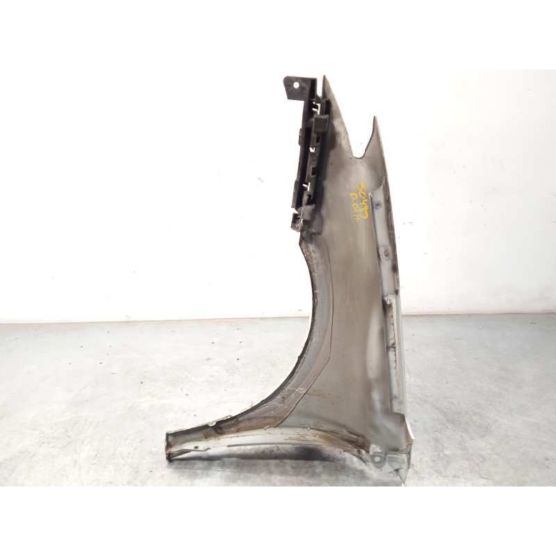 Recambio de aleta delantera derecha para renault laguna iii 1.5 dci diesel referencia OEM IAM 631000032R  