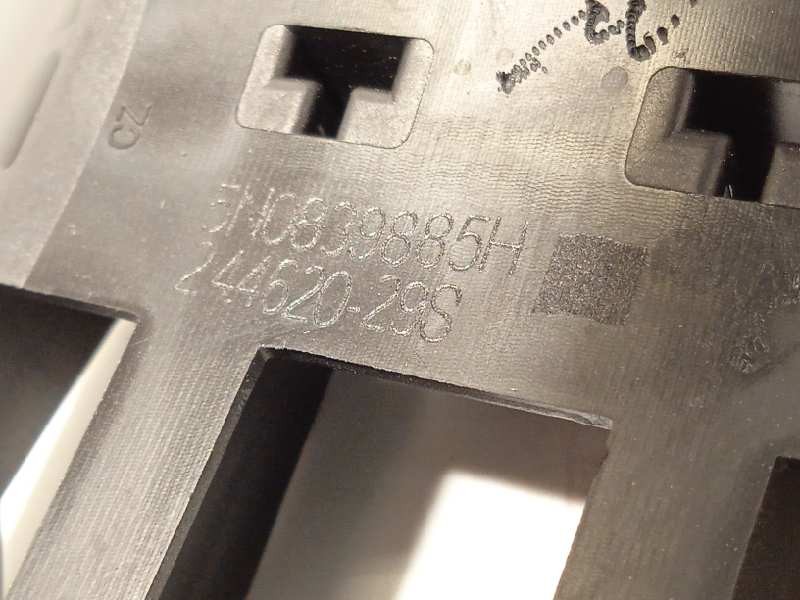 Recambio de maneta exterior trasera izquierda para skoda kamiq (nw4) ambition referencia OEM IAM 5N0839885H  