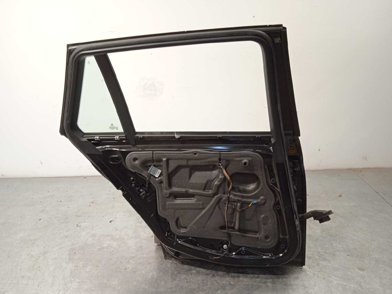 Recambio de puerta trasera izquierda para bmw serie 3 touring (e91) 320d referencia OEM IAM 41009628751  