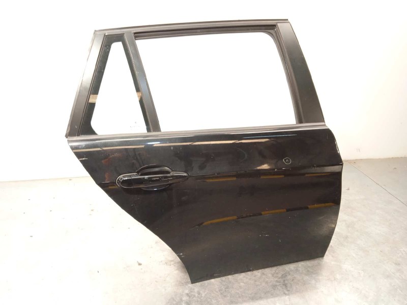 Recambio de puerta trasera derecha para bmw serie 3 touring (e91) 320d referencia OEM IAM 41009628752  