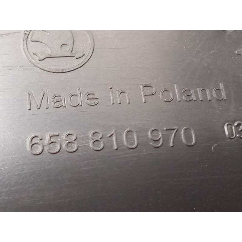 Recambio de paso de rueda trasero derecho para skoda kamiq (nw4) ambition referencia OEM IAM 658810970  