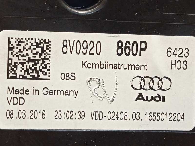 Recambio de cuadro instrumentos para audi a3 sportback (8va) 2.0 16v tdi referencia OEM IAM 8V0920860P  