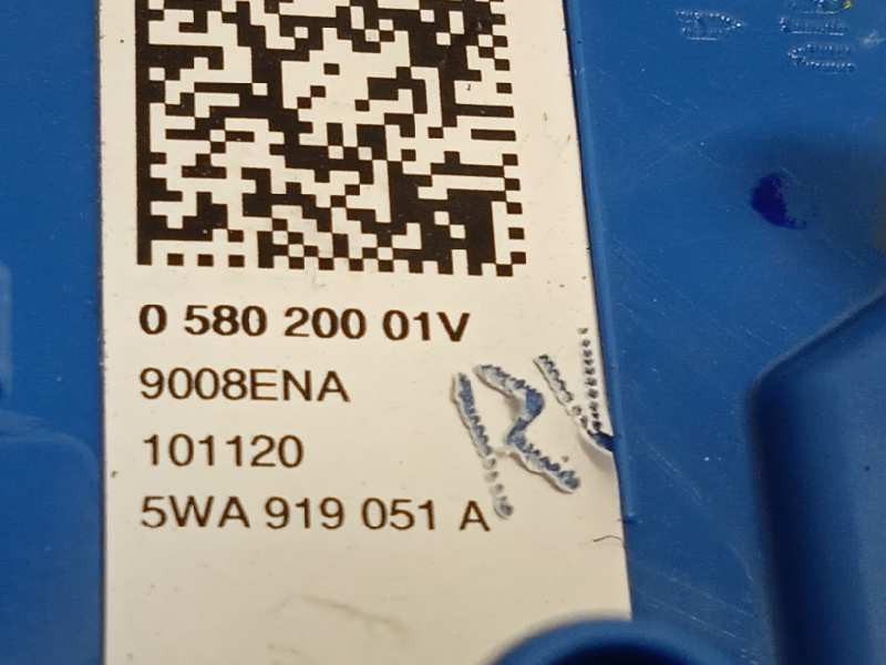 Recambio de bomba combustible para volkswagen t-roc advance referencia OEM IAM 5WA919051A  058020001V