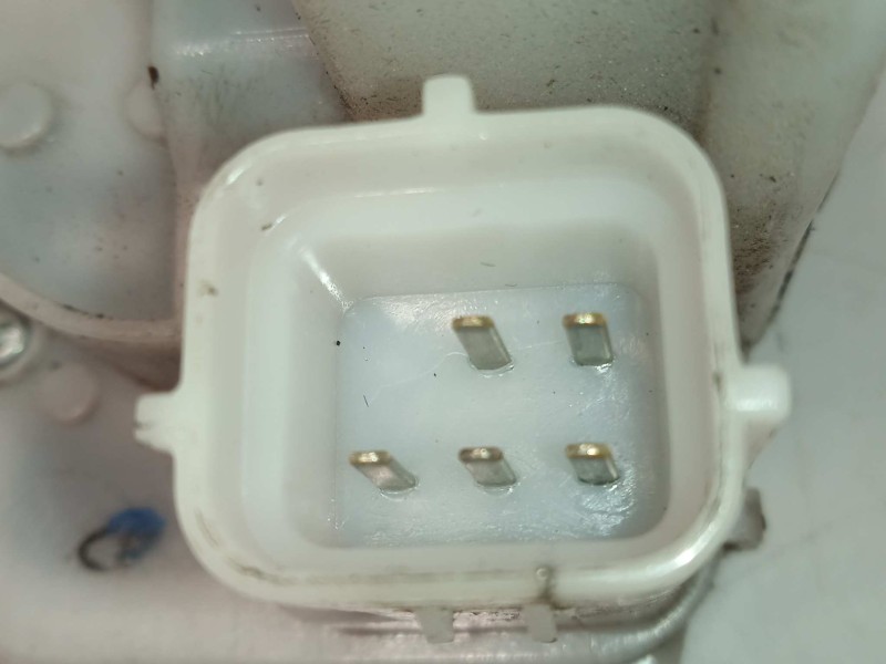 Recambio de cerradura puerta delantera izquierda para peugeot bipper 1.3 16v hdi fap referencia OEM IAM 1370886080  