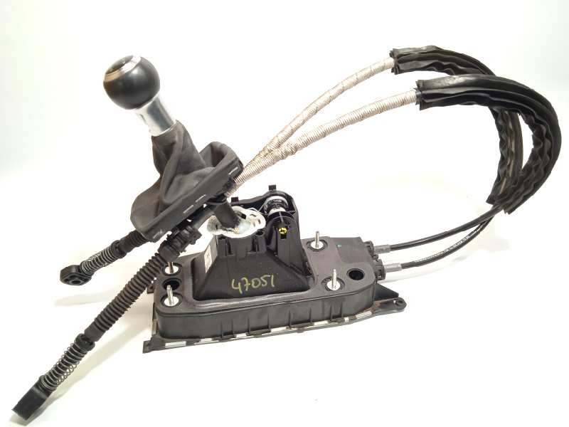 Recambio de palanca cambio para audi a3 sportback (8va) 2.0 16v tdi referencia OEM IAM 5Q0711049AQ  
