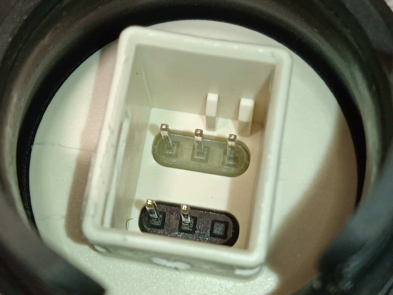 Recambio de retrovisor izquierdo para bmw serie 3 touring (e91) 320d referencia OEM IAM 51167268261  