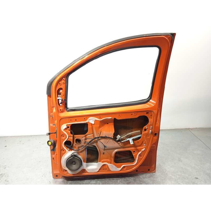 Recambio de puerta delantera derecha para peugeot bipper 1.3 16v hdi fap referencia OEM IAM 9004EP  1636123880