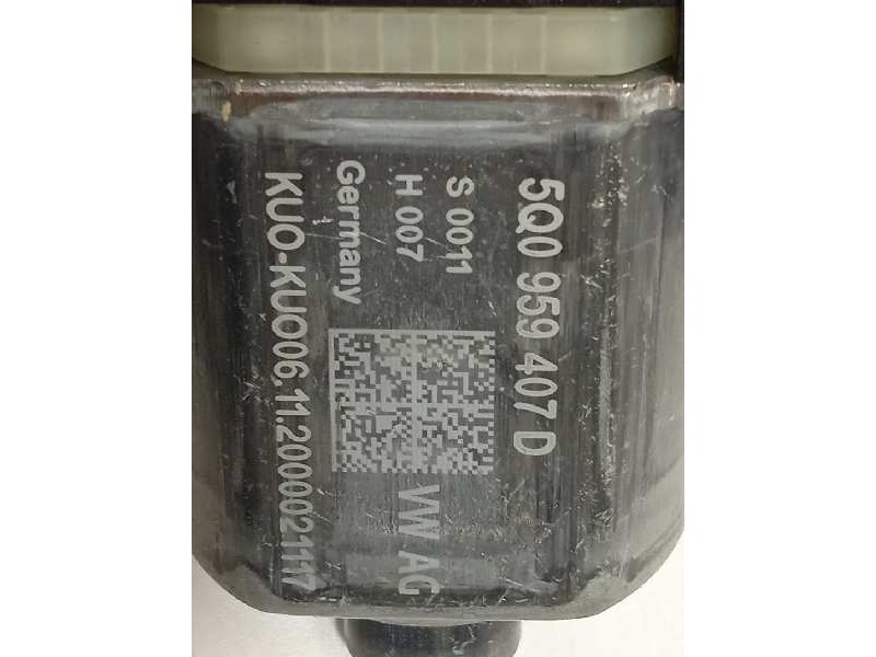 Recambio de elevalunas trasero izquierdo para volkswagen t-roc advance referencia OEM IAM 2GA839461G  5Q0959407D
