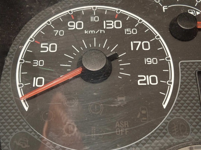 Recambio de cuadro instrumentos para peugeot bipper 1.3 16v hdi fap referencia OEM IAM 1376600080  