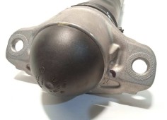 Recambio de amortiguador trasero derecho para volkswagen t-roc advance referencia OEM IAM 5Q0512013KR  5Q0513049HR 2