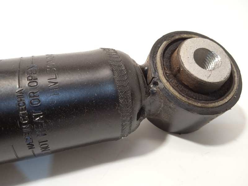 Recambio de amortiguador trasero derecho para volkswagen t-roc advance referencia OEM IAM 5Q0512013KR  5Q0513049HR