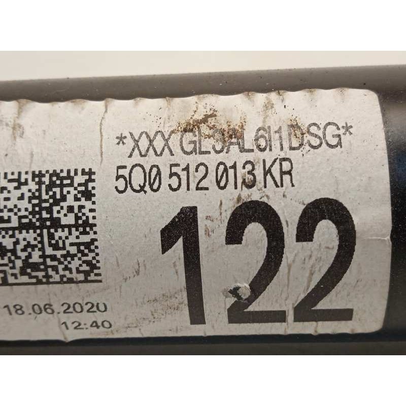 Recambio de amortiguador trasero derecho para volkswagen t-roc advance referencia OEM IAM 5Q0512013KR  5Q0513049HR