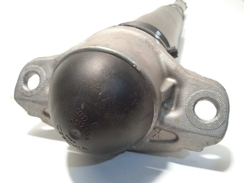 Recambio de amortiguador trasero izquierdo para volkswagen t-roc advance referencia OEM IAM 5Q0512013KR  5Q0513049HR