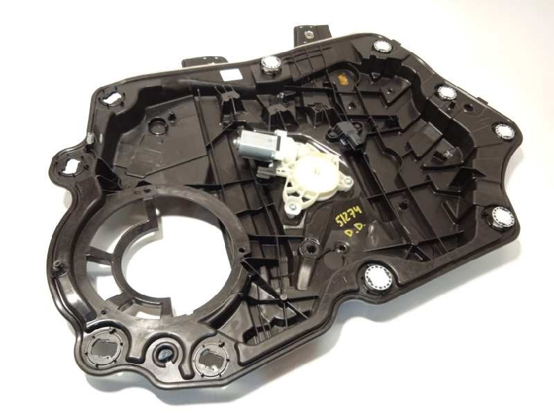 ELEVALUNAS DELANTERO DERECHO L1BBA23200CB L1TB14A389BB